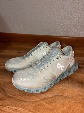 On Cloud X Women’s Athletic Running Sneaker Shoes, Aloe Surf Blue- size 9
